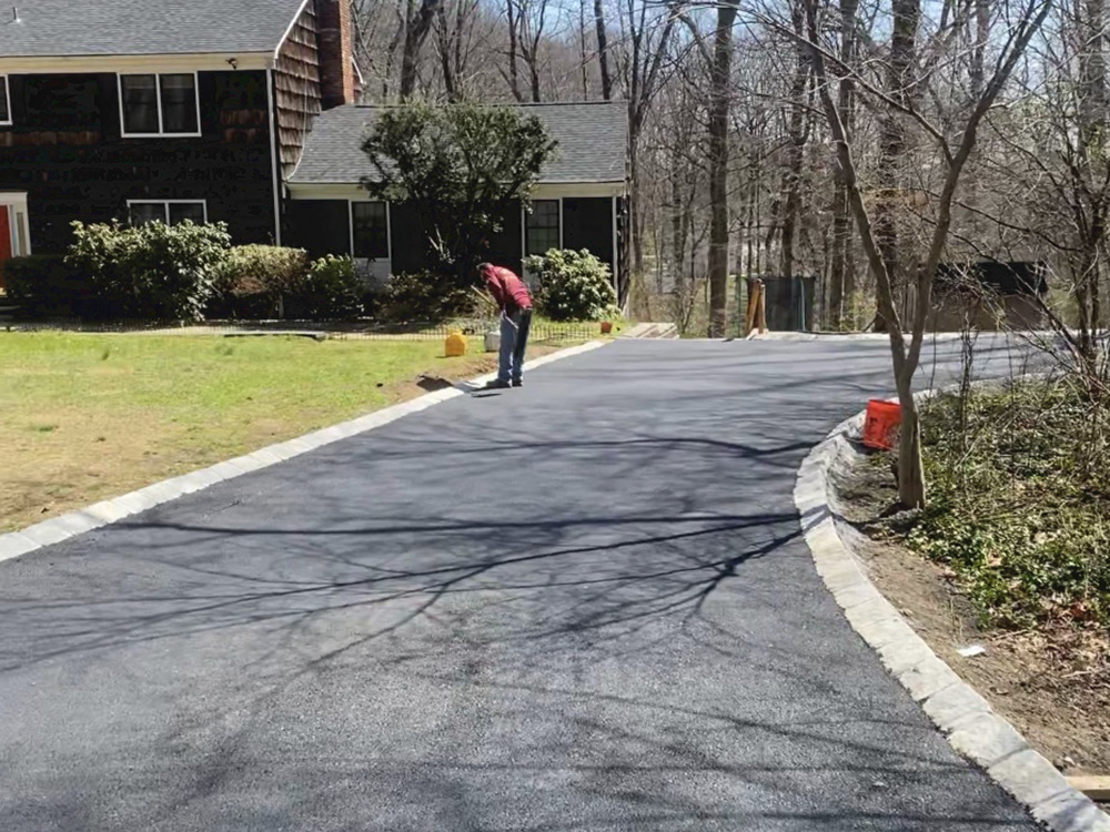 About Dan the Paver | Asphalt Driveway Paving Contractors in New Jersey